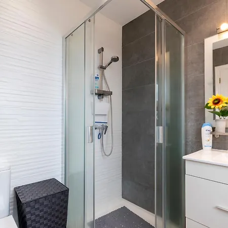 فيلة Beautiful 3 Bedroom By Tenerife Ltd