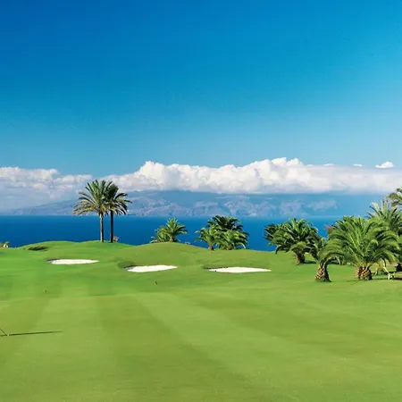 Beautiful 3 Bedroom By Tenerife Ltd *