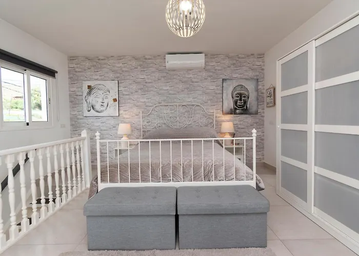 Villa Beautiful 3 Bedroom By Tenerife Ltd *