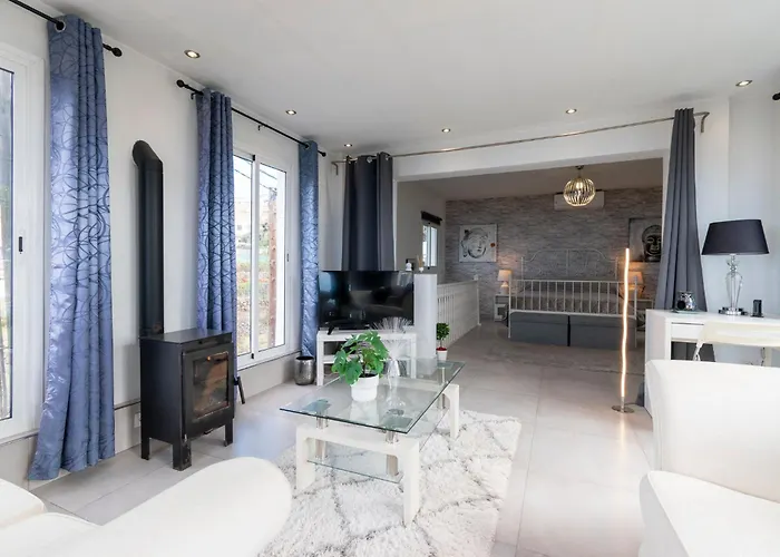 Beautiful 3 Bedroom By Tenerife Ltd