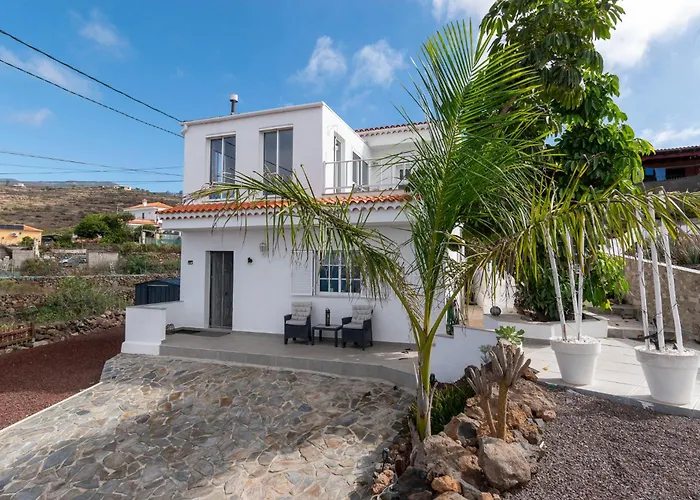 Villa Beautiful 3 Bedroom By Tenerife Ltd Costa Adeje