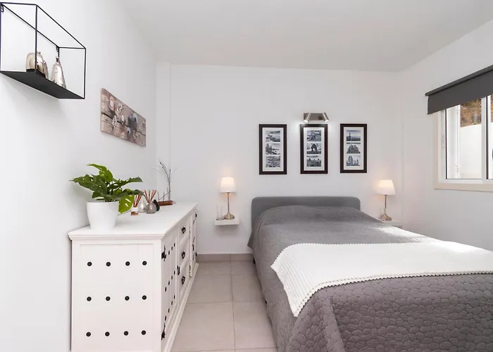 Villa Beautiful 3 Bedroom By Tenerife Ltd *